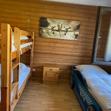 Haus 23 Seeblick 別荘