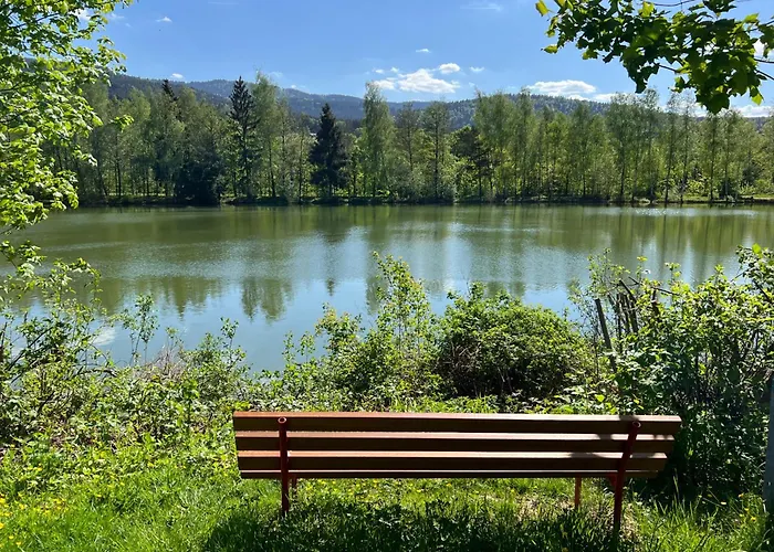 Haus 23 Seeblick * アルラッハ